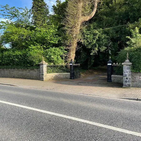 Glenmore House Bed and breakfast